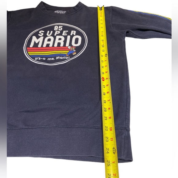 Graphic Super Mario Sweatshirt Size Small - Picture 4 of 10